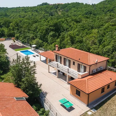 Villa Laura By Briskva *