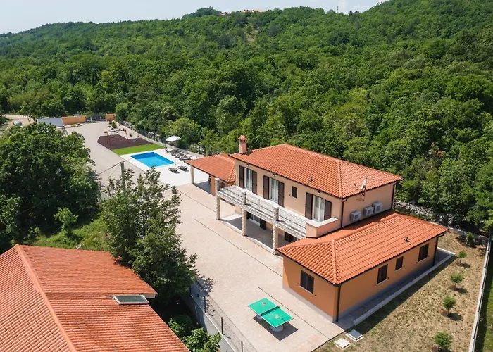 Villa Laura By Briskva *
